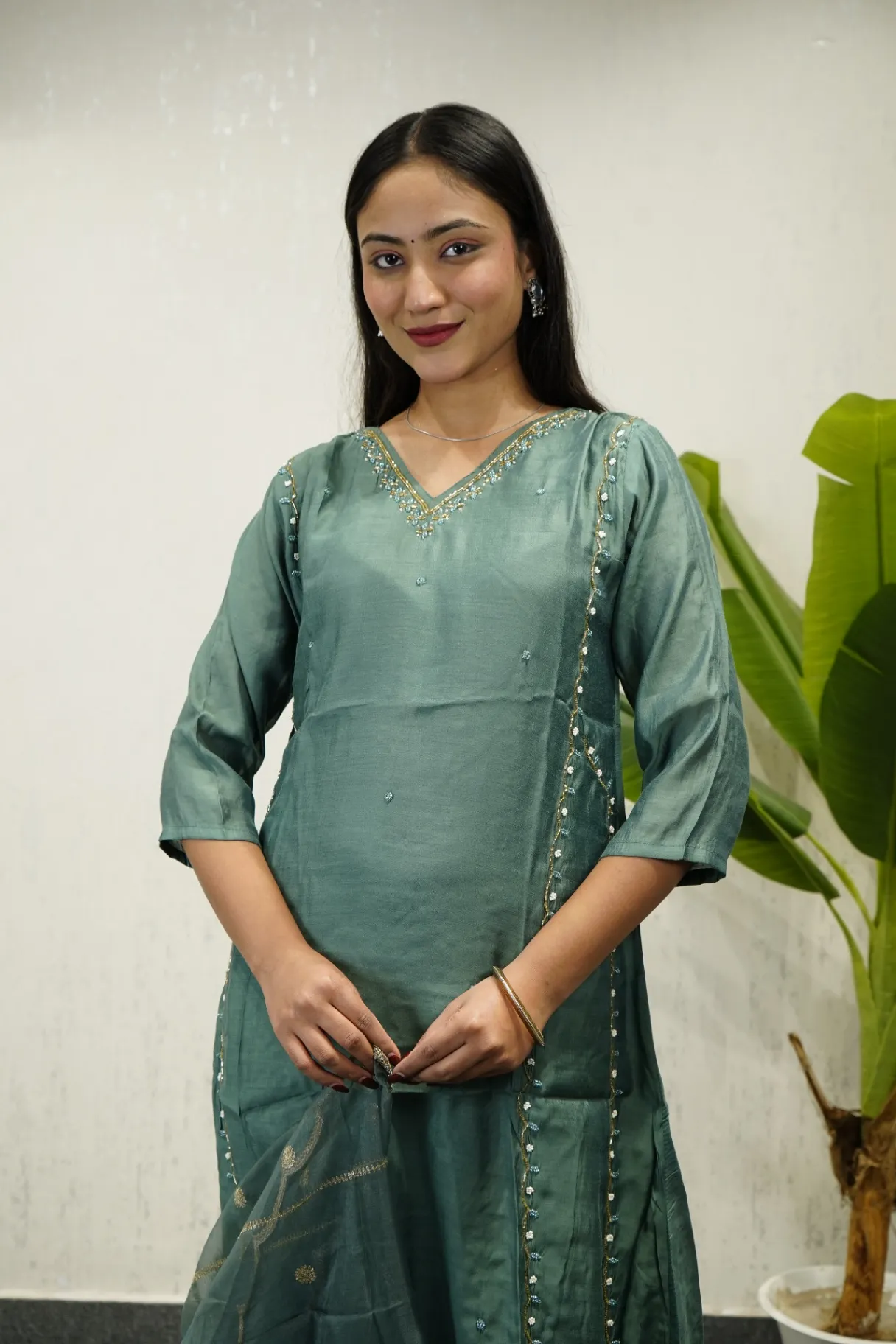 Elegant Panelled Kurti Set